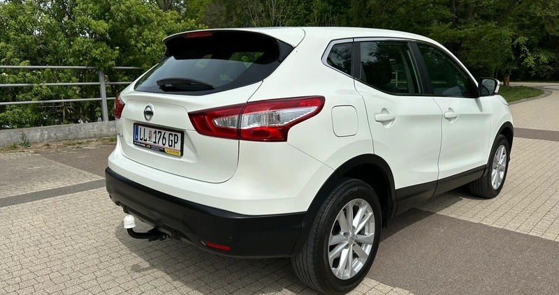 Nissan Qashqai cena 57900 przebieg: 120000, rok produkcji 2017 z Wrocław małe 562